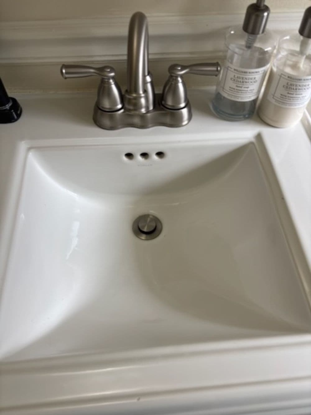 Gallery photos for Whole-Home Deep Clean for a Salt Lake City Homeowner: Image #1